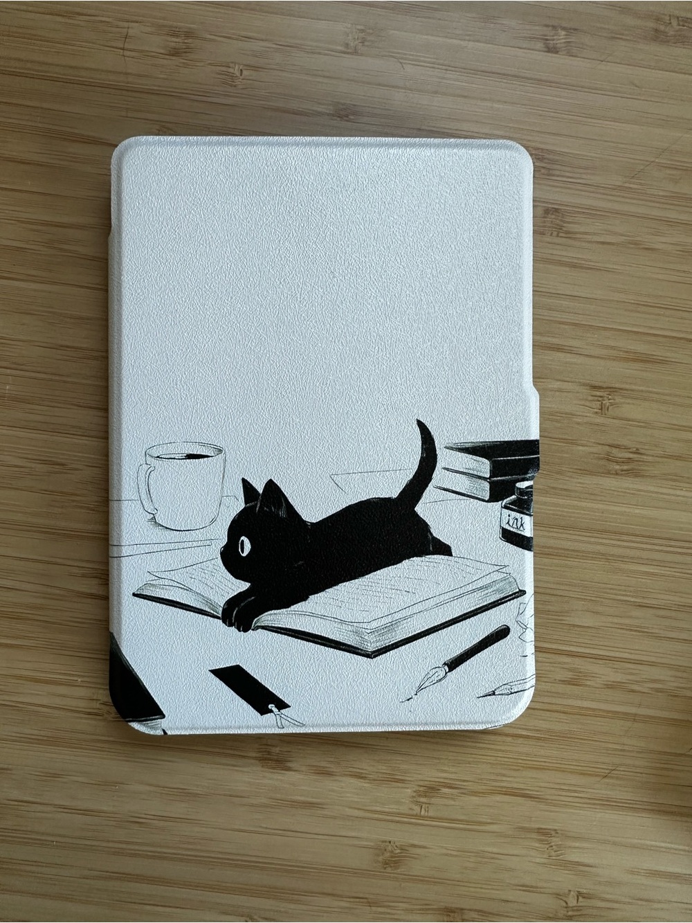 Kobo Clara (2024) sleep case clear back with hand strap